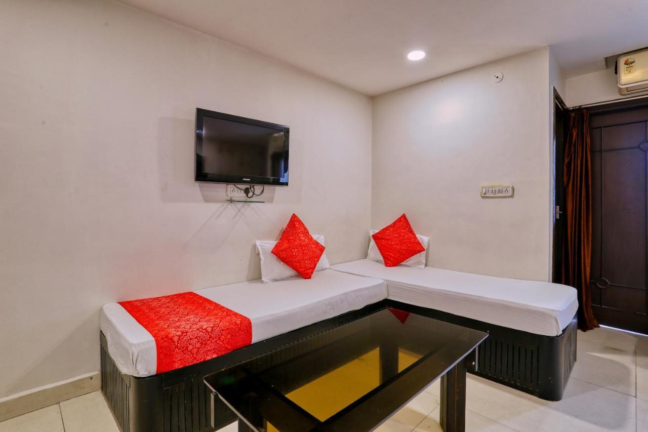 Hotel Galaxy Indore Exterior foto
